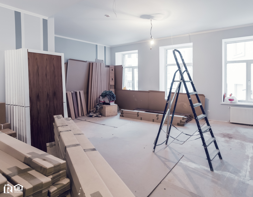 Live Oak House in the Midst of Remodeling Construction