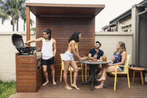 Duluth Tenants Enjoying the Deck in the Backyard