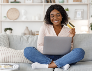 Chicago Tenant Paying Their Rent Online