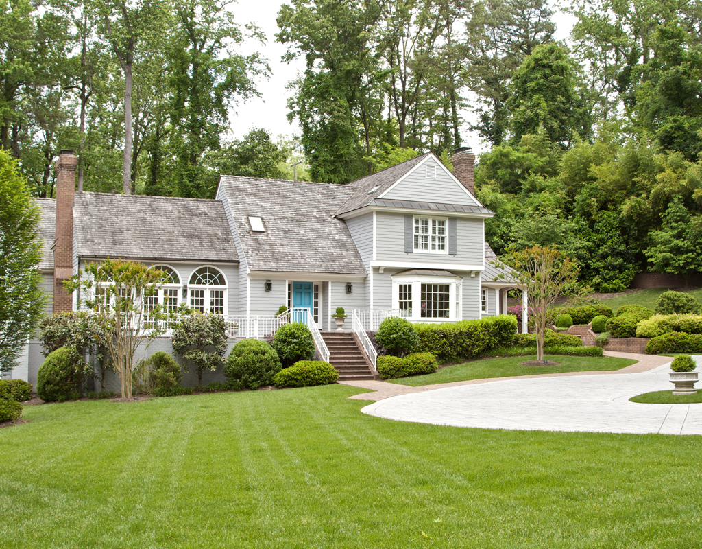 Arcadia Rental Property with a Well-Maintained Front Yard