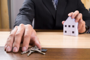airbnb vs renting