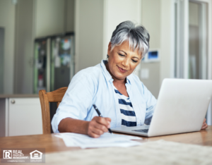 Retired Rochester Hills Investor Doing Personal Finances