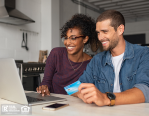 Temple Couple Paying Their Rent Online