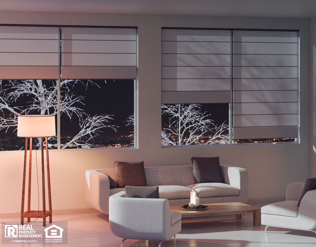 Smith Mountain Lake Living Room in the Evening with Beautiful Shades