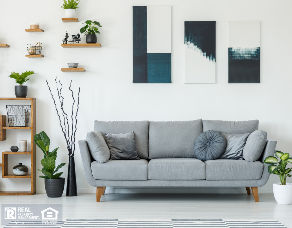 Wall with Plants and Paintings in Chesterfield Rental