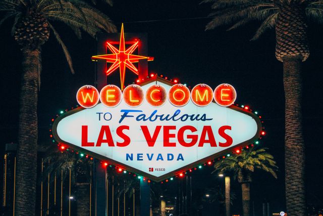 a Las Vegas welcome sign