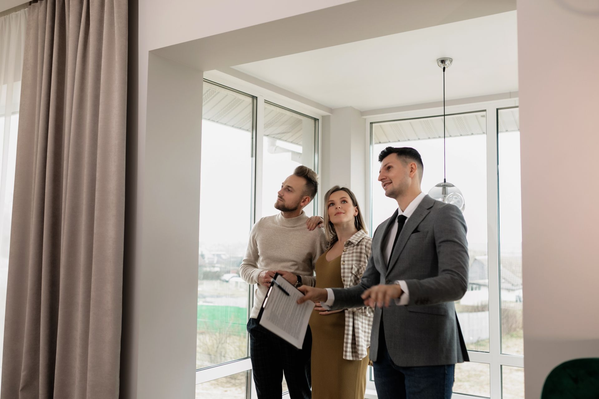 couple on a property tour