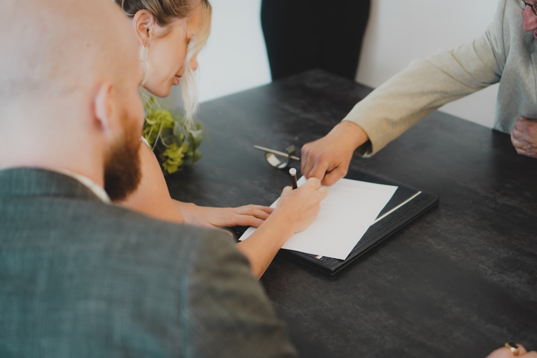 Central Florida tenant placement services and lease signing