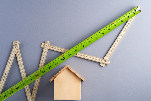 house with a graph