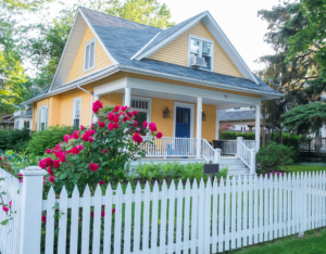 Hurricane Rental Property with a Beautifully Well-Maintained Fence